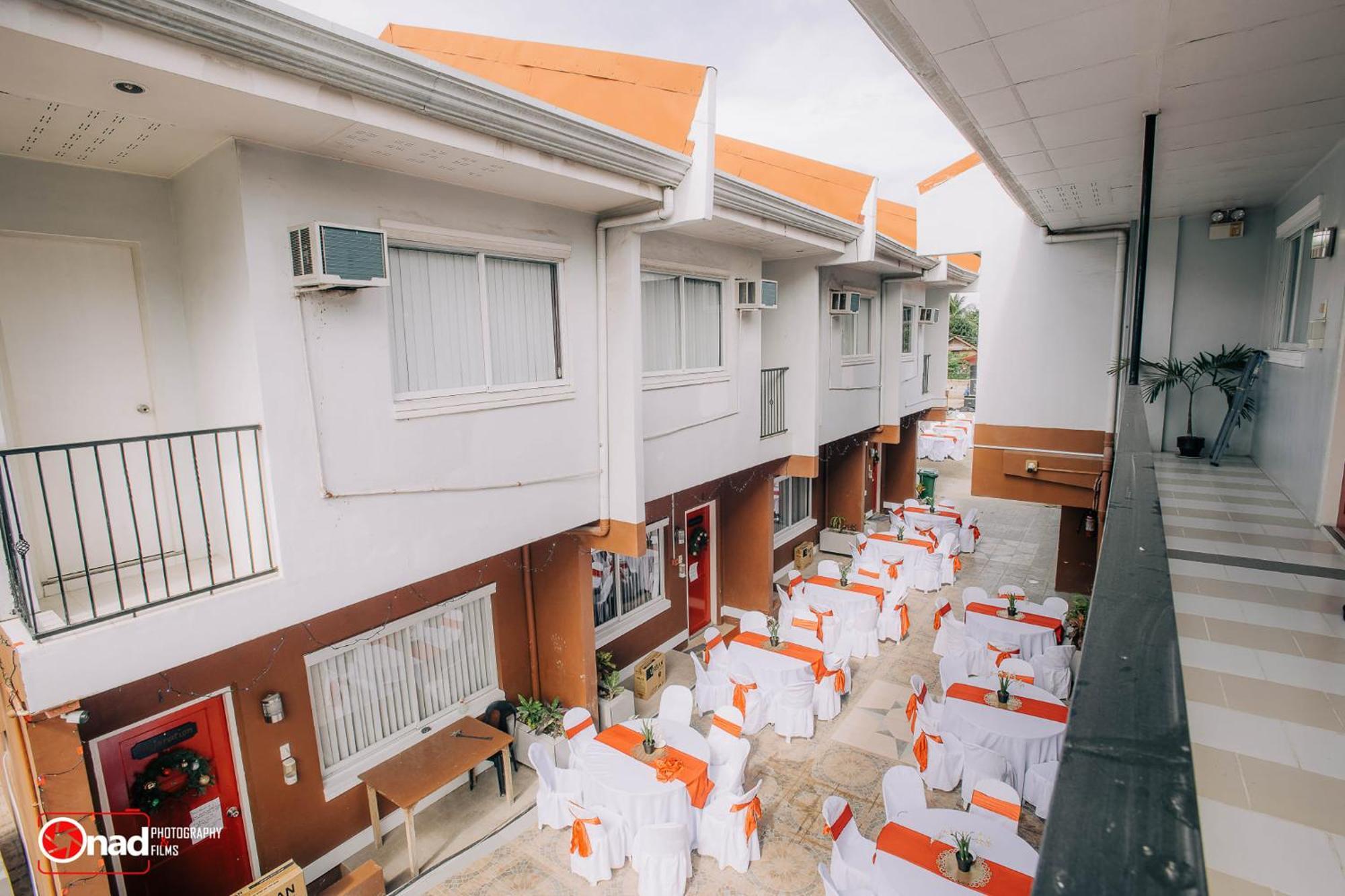 Ashley And Bill'S Suites 'N Garden Hotel And Vacation Homes Carcar Екстер'єр фото